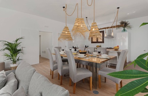 San Miguel de Abona Villa | Vacation Villa 'Karat Uchova' with Sea View, Private Pool and Wi-Fi