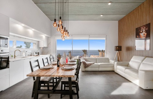 Garachico Villa | Vacation Villa 'Carlota' with Sea View, Private Pool and Wi-Fi