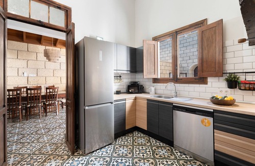 Fasnia Villa | Vacation Villa 'Casa América' with Sea View, Wi-Fi and Air Conditioning