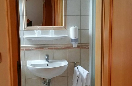 Sopron House | Vadászkürt szálláshely Sopron (ra)