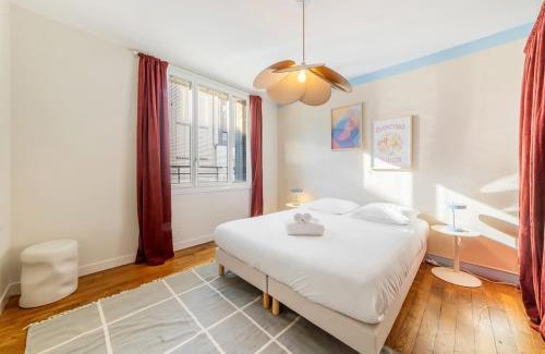 Bourg-l'Eveque Apartment | Vadrouille - Proche Mail - Parking - 4 personnes