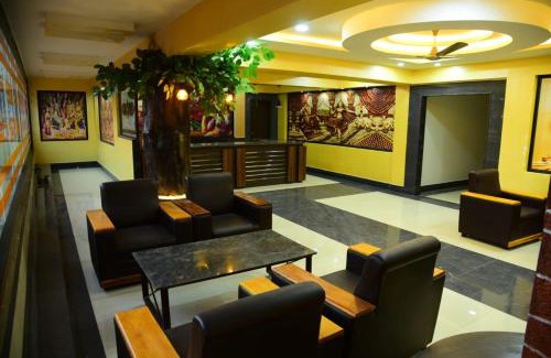 Tarikere Hotel | VAISHNAVI RESIDENCY TIPTUR