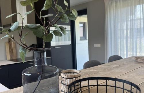 Scherpenisse Ski Chalet | Vakantiepark de Zeeuwse Parel - de Zeebries