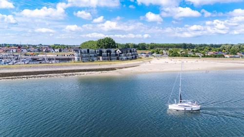 Sint-Annaland Apartment | Vakantiewoning aan het water - met 2 balkons - Vista Maris - Nr 22