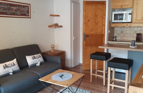 Val-Thorens Apartment | * * Val Thorens Charming apartment for 4 people - Residence Le Schuss