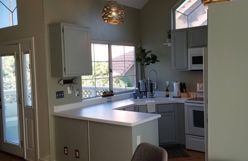 Val Vista Lakes Condo | Val Vista Lakes full 2 bedroom Condo, Beach Club Access with great Tennis courts