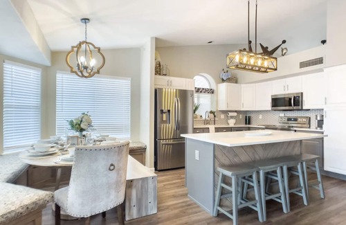 Val Vista Lakes House | Val Vista Oasis- Gorgeous Gilbert Home with Pool