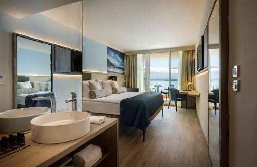 Suha Punta Hotel | Valamar Carolina Hotel & Villas