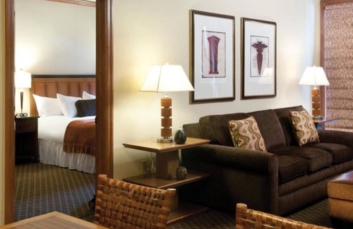 Peak 9 Cabin | Valdoro Mountain Lodge 2br -Breckenridge Colorado, SPA & Private Patio Hot Tub