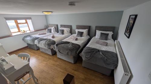 Brecon House | Vale Farm Cottages