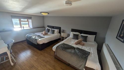 Brecon House | Vale Farm Cottages