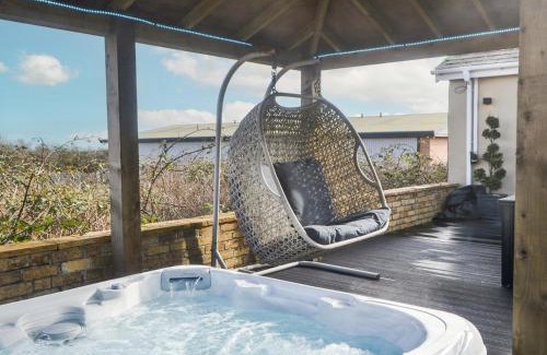 Woodhorn House | Valhallah Cottage Retreat