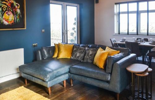 Woodhorn House | Valhallah Cottage Retreat