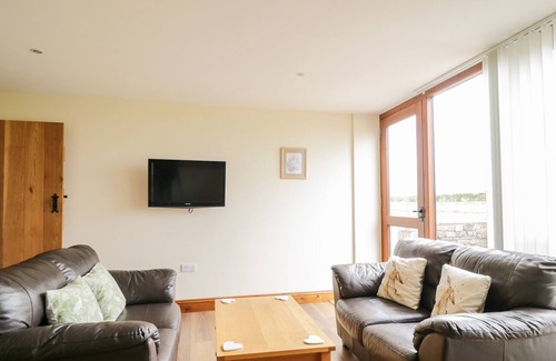 Wing Other | VALLUM, pet friendly, character holiday cottage in Brampton, Cumbria