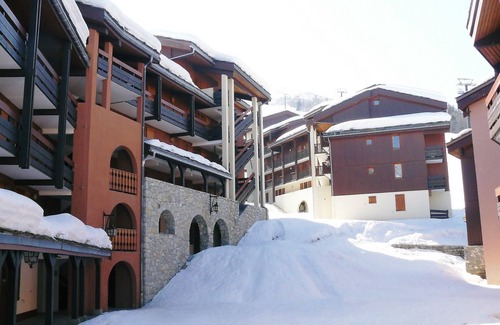 Les Avanchers-Valmorel Apartment | Valmorel La Belle, on skis!