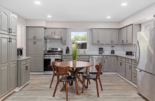 Valparaiso House | Valparaiso Corporate Home