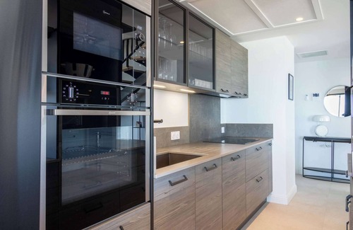 Valras-Plage Apartment | Valras’Loc Sélect – Panarea Grand Prestige Duplex with Private Spa & Sea View
