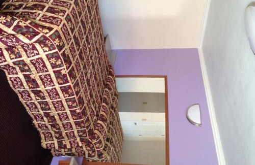 Sylmar Hotel | Value Inn