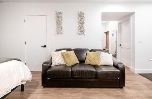 East Side House | Vancouver Central Green Studio