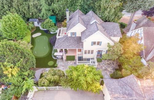 Kerrisdale Villa | Vancouver Golf Villa - Private Oasis