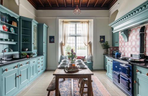 Torquay City Centre House | Vane Hall