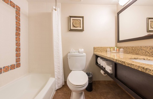 Covina Hotel | Vanllee Hotel and Suites