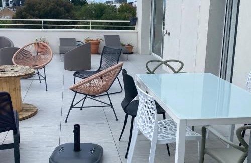 Vannes Apartment | VANNES GARE 5 mms passerelle ROOF TOP 2 a 4 a 6 a 8 pers 120 m plein sud EXCEPTIONNEL SUITE PARENTALE 2 terrasses 60 m et 15 m plein sud