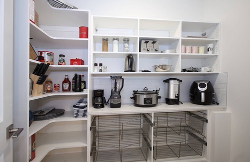 Silver Star Mountain Ski Chalet | Vantage at SilverStar Mountain Ski in Ski Out Chalet top of Silverwoods Chair