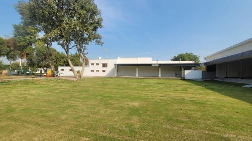 Greater Noida Resort | Vardha Greens Resort