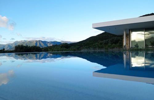 Aktio-Vonitsa Villa | VARKO LUXURY SUITES