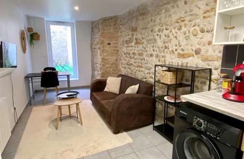 Prefecture Apartment | Vaste Appartement Rénové - Centre Ville