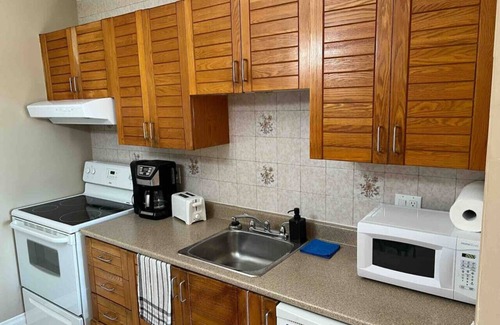 Les Rivieres Apartment | Vaste4,5 tout équipé bien situé