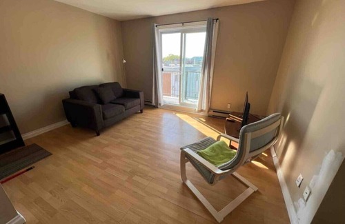 Les Rivieres Apartment | Vaste4,5 tout équipé bien situé