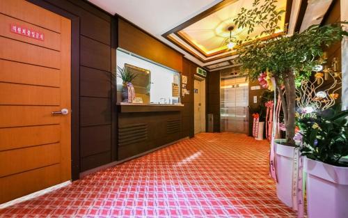 Gwangju Hotel | Vatican Hotel Sangmu