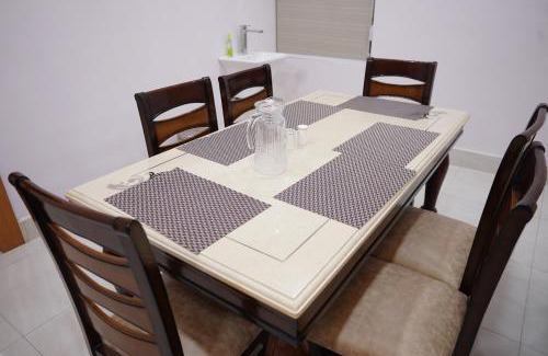 Bhubaneshwar House | Veena Stay and Cafe Restaurant