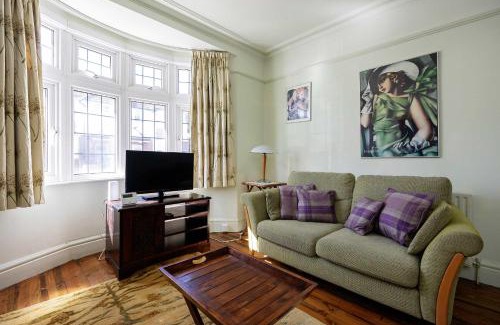 Balham House | Veeve - Brackenbury