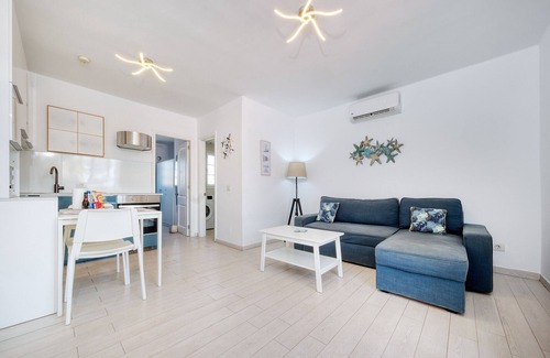 Matagorda Ski Chalet | Vela Azul POOL & TENNIS - free AC &Good WIFI- Smart TV