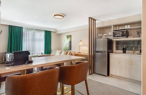 Hinton Hotel | Velora Hinton, an Ascend Collection Hotel