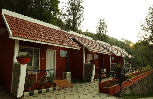 Naduvattam House | Velu's Resort