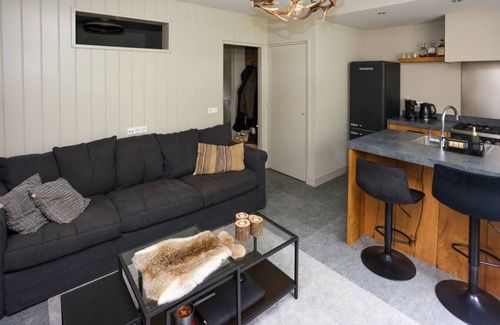 Otterlo Apartment | Veluwe Natuurhuisje voor 2 personen I Luxe keuken