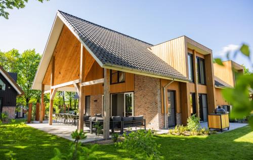 Wekerom Villa | Veluwe Villa met Binnenzwembad & Wellness | 12 personen | Rolstoelvriendelijk