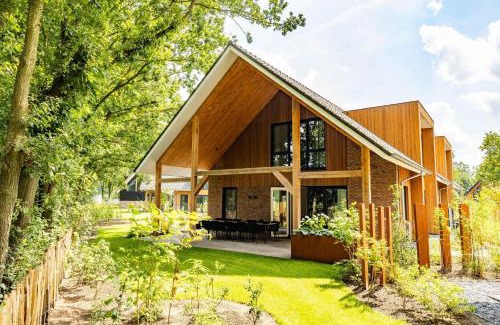 Wekerom Villa | Veluwe Villa met Binnenzwembad & Wellness | 12 personen | Rolstoelvriendelijk