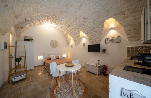 Ostuni Apartment | Velvet Maison: elegance and comfort in the 19th-century heart of Ostuni