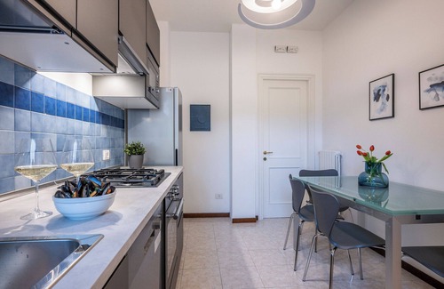 Livorno Apartment | Velvet Stay | Ravizza 41 by Pleiades Home