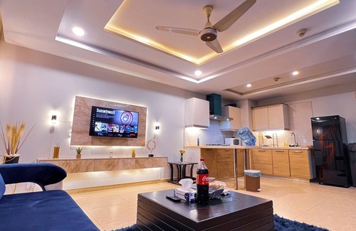 Rawalpindi Condo | Velvetor - Luxury 1 BHK Apartment Suite in Rawalpindi/Islamabad