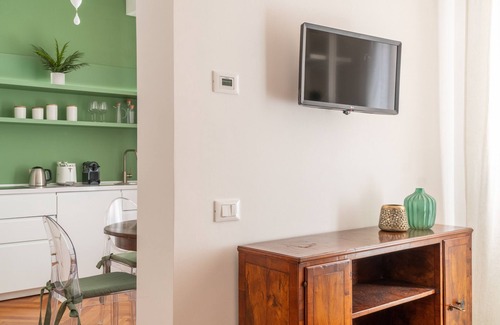 Santa Croce Apartment | Venetian Palace Green Apartment R&R