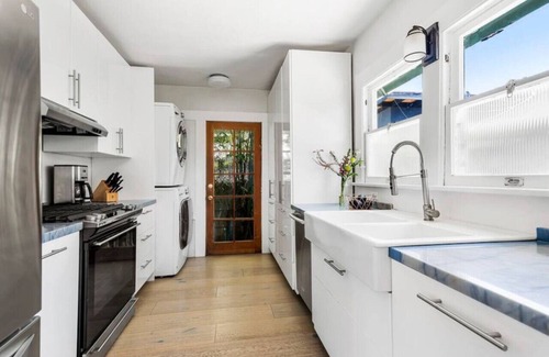 Venice House | Venice Gem: Private Beach Bungalow, Exclusively Month+