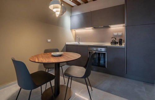 Castello Apartment | Venice Jewel Canal View