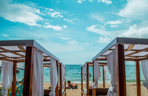 Bocachica Hotel | Venido del Mar Beach Barú