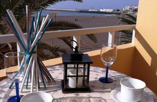 Gran Tarajal House | "VENTURAMAR" Spectacular apartment on the beachfront in Gran Tarajal